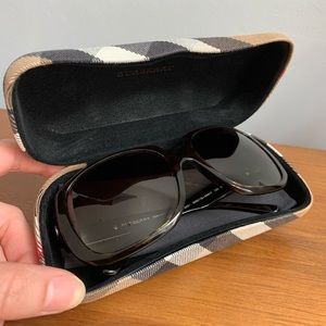 Burberry sunglasses